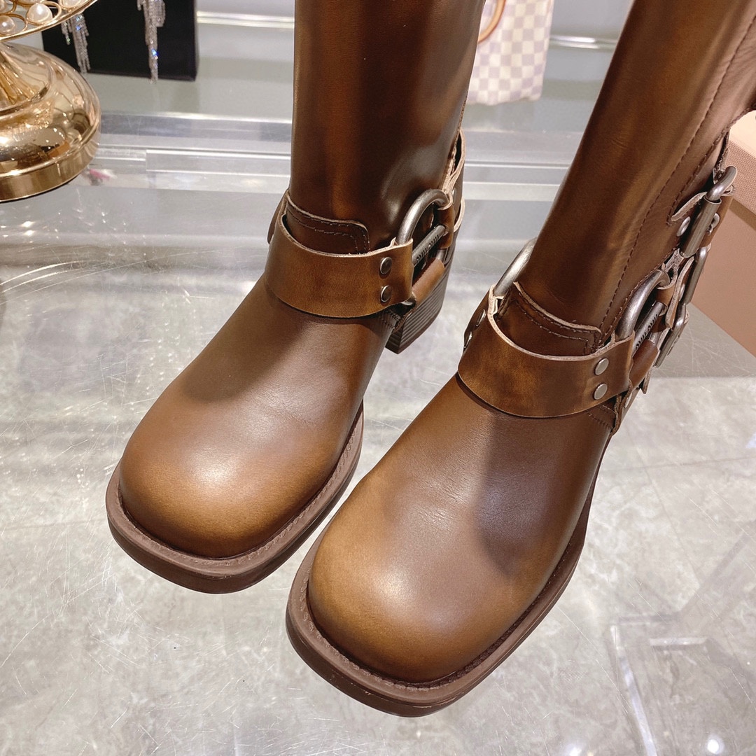 Women's high heels